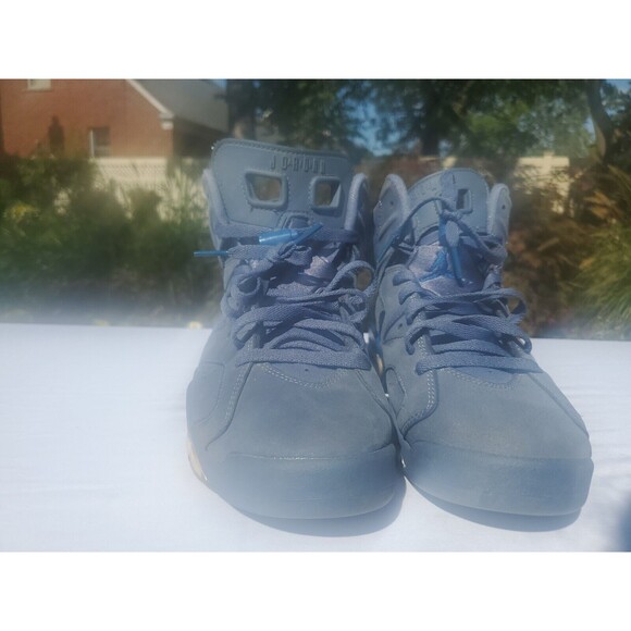 Size 8.5 - Jordan 6 Retro Diffused Blue 2018 (Preowned) main image 4